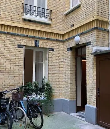 Studio * Paris